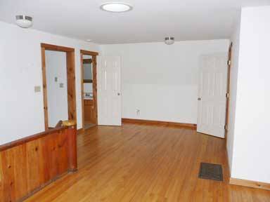 $1,500 / 2br - 1100ft2 - Private, 2-Bedroom on 2nd Floor (Newfane)63784639975809122