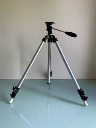 Lentar Vintage Aluminum Lightweight Compact Tripod Made in Japan 1