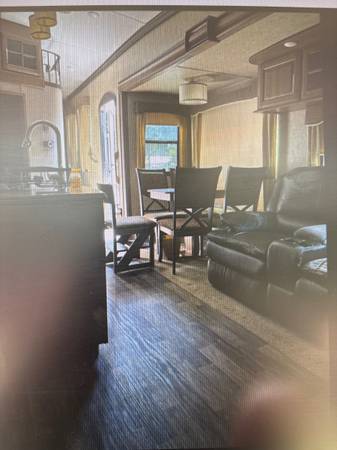 $650 / 3br - 600ft2 - sharing5th wheel park it close2your work-works-utilities/wifi included (grand bay/anywhere/pascagoula)63761984077953122