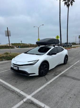 2024 Toyota Prius - $27,00063440787680769123