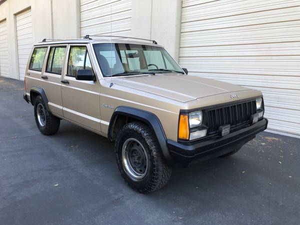 Jeep Cherokee 4x4 del 1989. ¡Excelente estado! Pocos kilómetros recorridos. - $9.495 (Dublín / Pleasanton / Livermore)63471009814019122