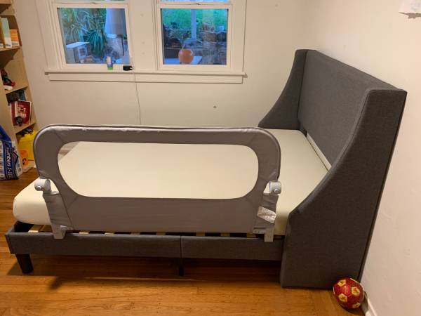 flawless full size bedframe + mattress + baby guard rail 1