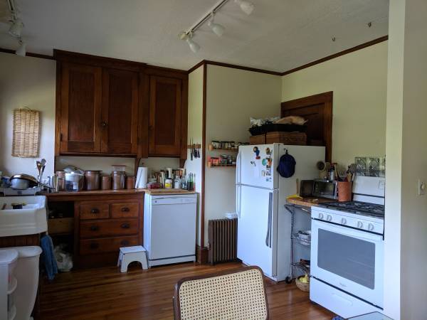 $800 / 2br - 4.41 acres ya subdivididos en 4 lotes. (Asheville, NC)64029206006659121