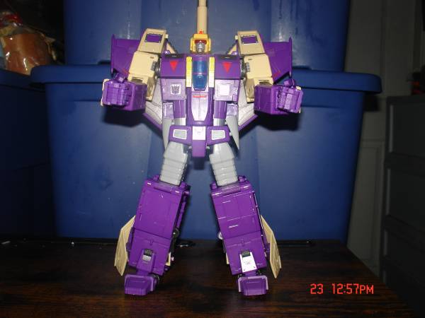 masterpiece transformers 3rd party DX9 Gewalt 1