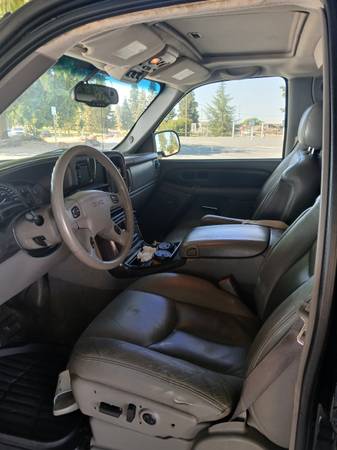 Gmc yukon Denali - $5,900 (milpitas)63624193165057121
