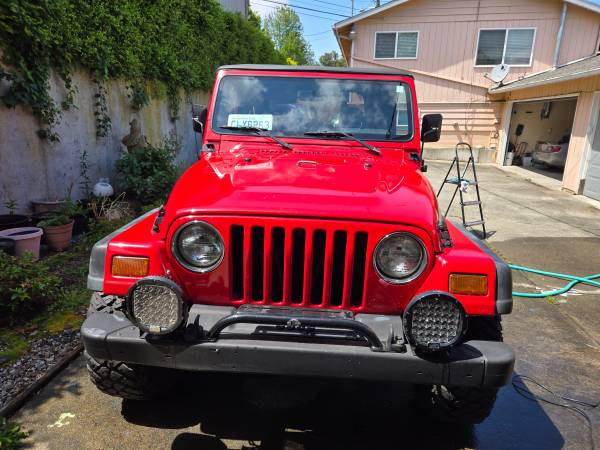 1997 Jeep TJ 4x4 (6cyl 4.0L, 5 speed manual - $7,30063473707178627123