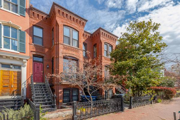 Washington Home for Sale Low rate. Zero hassles! 1