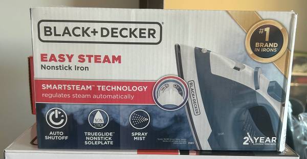 Black & Decker non-stick Iron 1