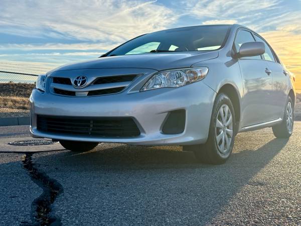 2011 Toyota Corolla LE 1