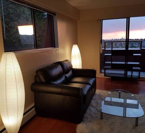 3 BEDROOM 1 BATH SUITE - NORTH BURNABY WILLINGDON HEIGHTS CAPITOL HILL 1
