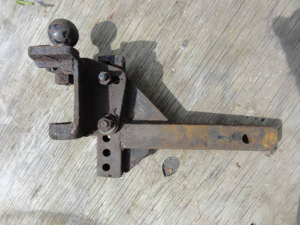 1-1/2"  adjustable trailer hitch 1