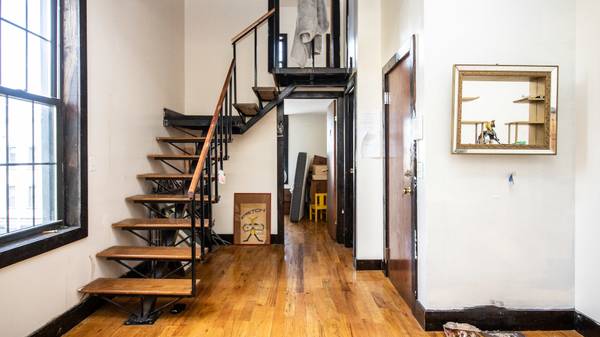 $4,200 / 4br - Sick Mezzanine 4 bed with direct access to terrace (Bushwick)63689645560833120