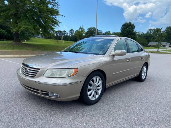 2008 Hyundai Azera Limited - $5,700 (Lexington)63613573909889120