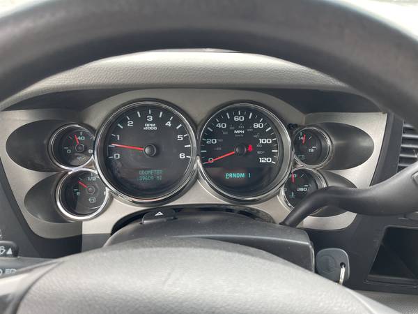 2008 Chevrolet SILVERADO 2500HD LS - Photo 10