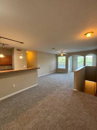 $1,799 / 3hab - 1496ft2 - apartamento de 3 habitaciones #202 1 mes gratis, App y Admin devueltos (Asheville)64029206236162120