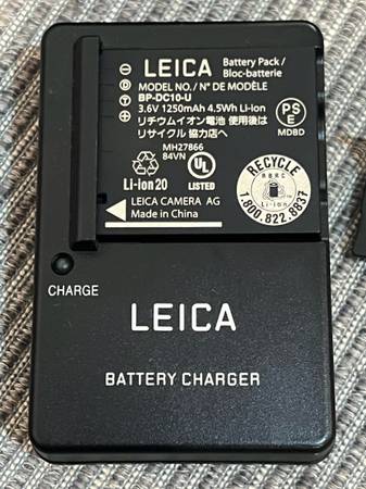 Leica DLux5 manual, Battery/Charger 1