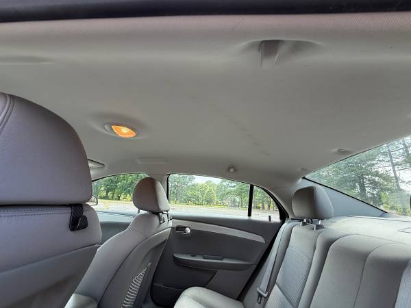 2012 Chevy Malibu con muy pocos kilómetros - $6,80063621705755649123
