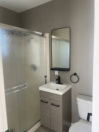 $2,025 / 3br - 1400ft2 - **🏡Remodeled 3BR/2BA Duplex Near Little Italy & Balboa Park** (San Diego)63775675643649123