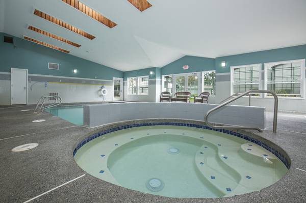 $2,120 / 2br - 934ft2 - 2X2 JUST FOR YOU! IMMEDIATE AVAILABILITY (Lynnwood, Everett)63995108185602123