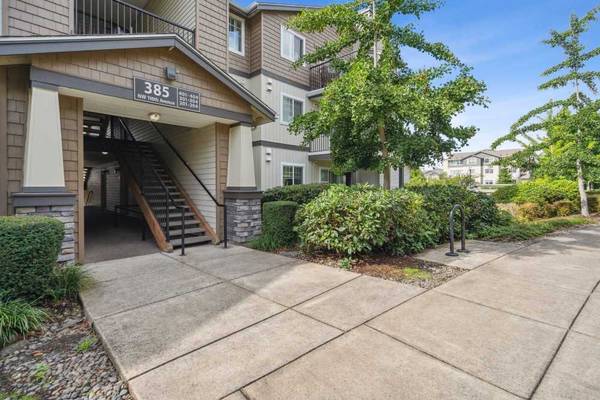 $2,207 / 2br - 1089ft2 - Dog Park, Garages Available, Covered Parking (11785 NW Timberview Ln, Portland, OR)63956354872066124