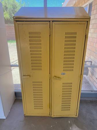 Vintage lockers 1