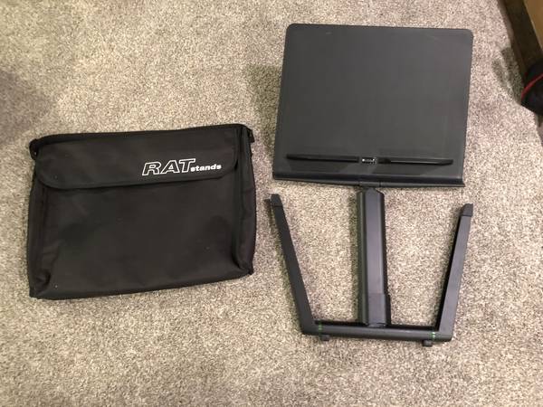 RAT "Jazz" Foldable Music Stand + Bag 1