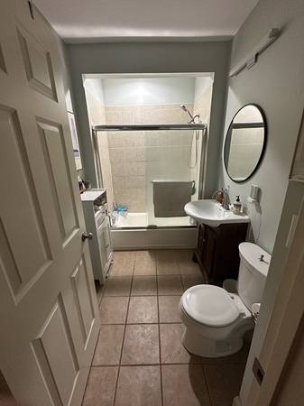 $2,900 / 2br - 1160ft2 - Bright Apartment - Winthrop Beach - Parking Included - Available Now (Winthrop)64213548180739124