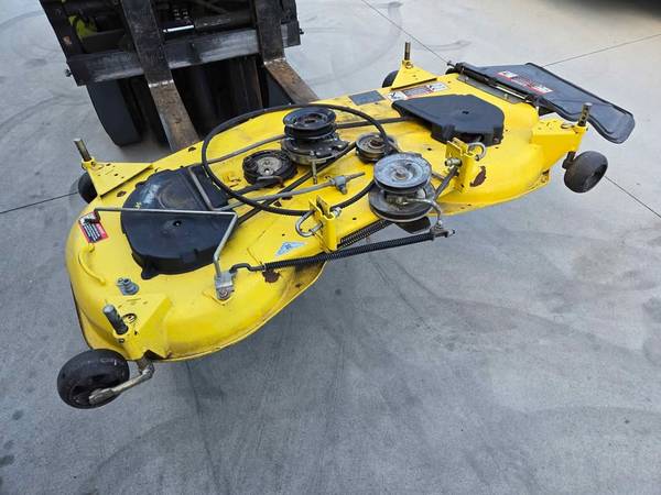 Piezas para John Deere X500, corte, asiento, capó, motor, etc. - $1.70063435618100483124