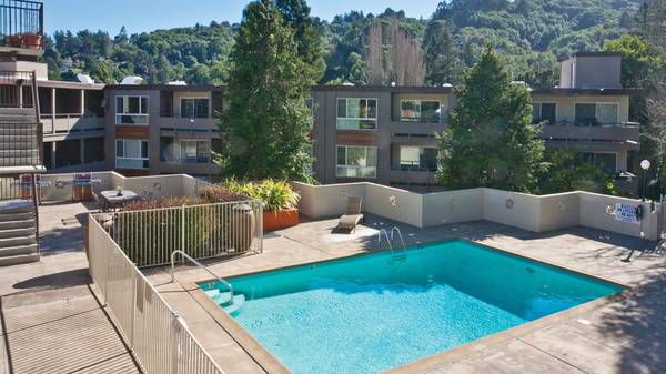 $2,388 / 1hab - 600 pies² - Ubicado en Mill Valley, 1/hab 1/baño, piscina y terraza solarium (mill valley)63686085718017123