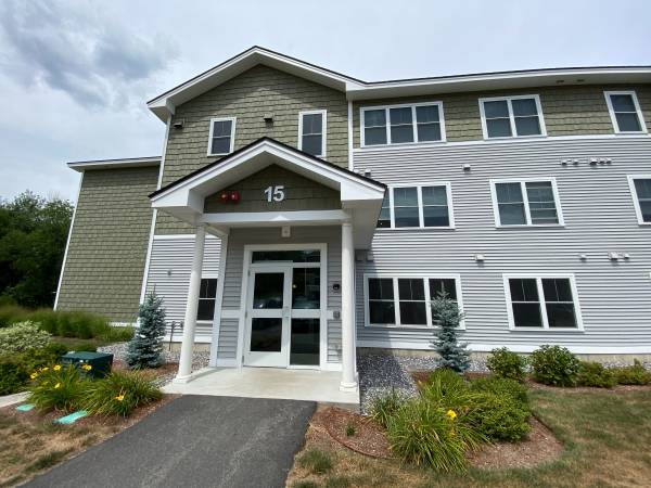 $2,413 / 2br - 912ft2 - Ready for an Upgrade?  Check out The Ridge at Eastern Trails (Milford)63931654510211122