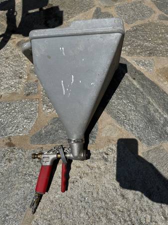 Wal Board Hopper Gun 1