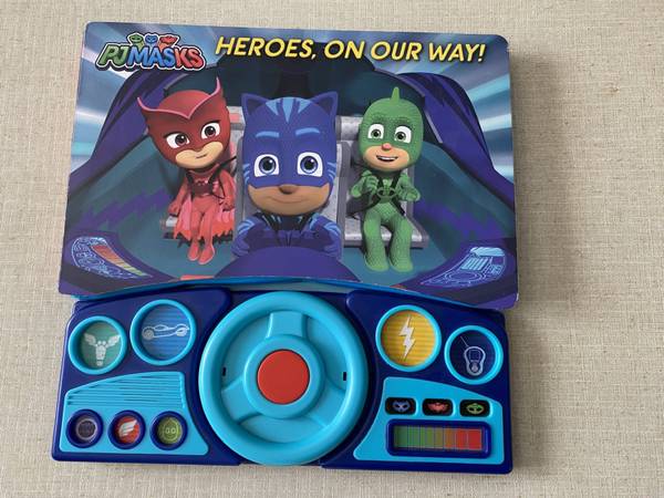 PJ Masks Heroes, on our way book - $5 (Exton)63440788576001120