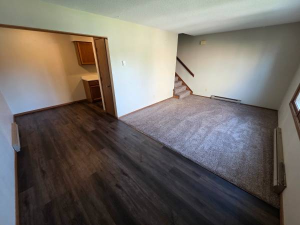 $795 / 2br - $795| 2BD 1BA|4932 Coventry #1 | Available Now! (Eau Claire)63845959915265120