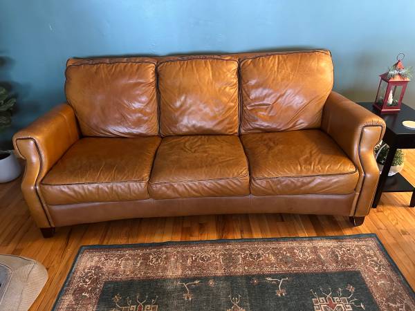 Leather sofa 1