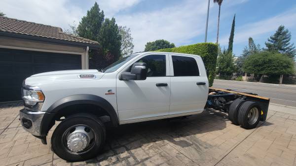 23 RAM 5500 chassis cab - $25,00063624631748611122