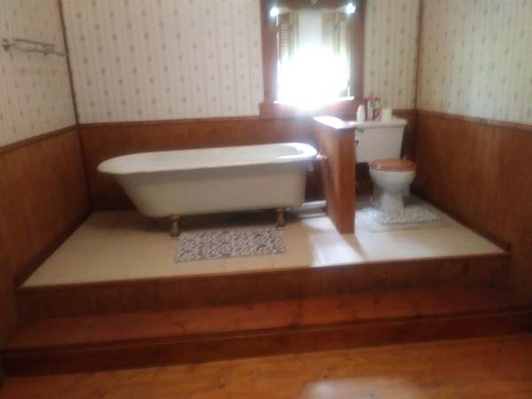 $150,000 / 3br - House For Sale By Owner (Greensboro)64164410609922123