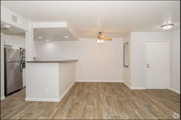Available Now! 2 Bedrooms at The Edge w/ Concession 1