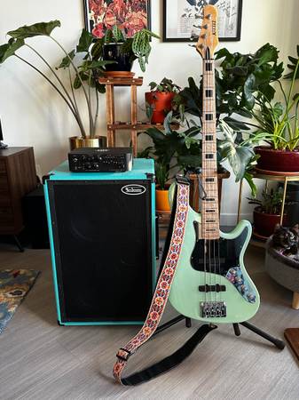 Kiesel JB4 Jazz Bass (Surf Green) 1