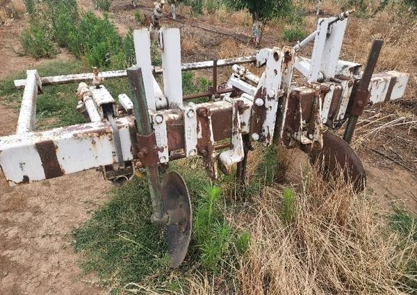 Midsize cultivator 1