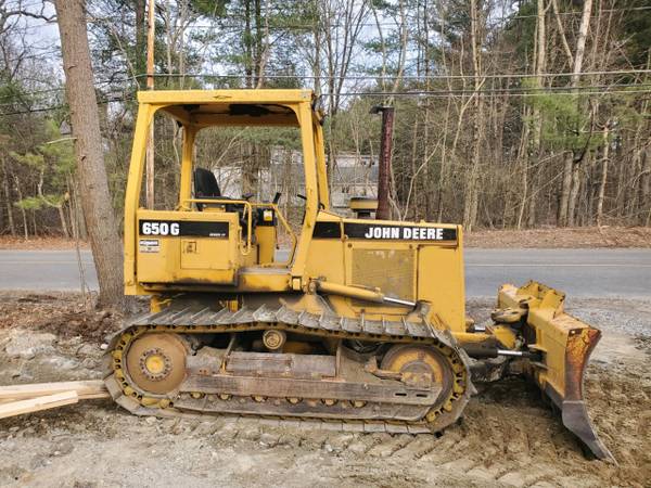 JOHN DEERE DOZER 650G 1