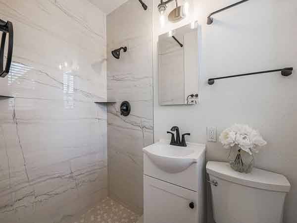 $700 / 1br - 550ft2 - 🖤Beautifully remodeled 1 bedroom, 1 bathroom unit🖤 (Phoenix, AZ)64024821390466123