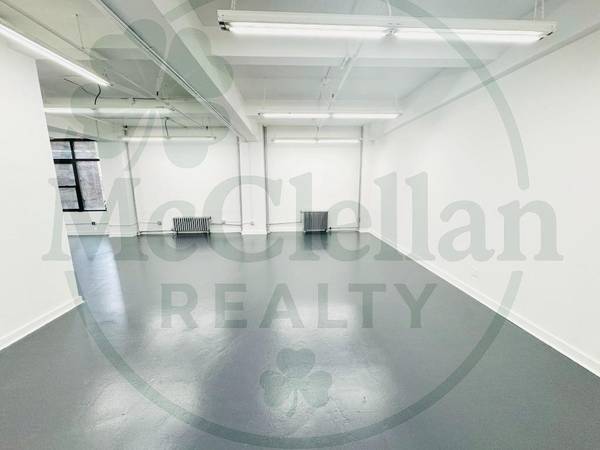 $3,975 / 1239ft2 - Luminous Corner Windows, High Ceilings, Garment District, LED Lighting (Midtown West)63874744157187120