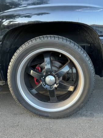 2004 Chevy Avalanche - $4,500 (san jose norte)636132605425931223