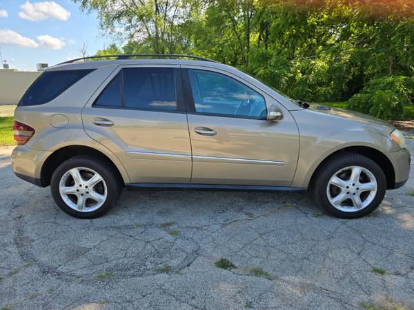 2008 MERCEDES BENZ ML 350 - $2,999 (ZION ILLINOIS)63618767343747123