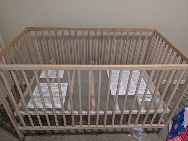 Free Ikea Sniglar Crib 1