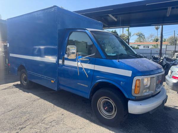 2001 GMC Savana G3500
