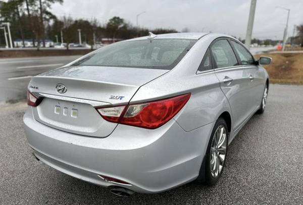 2013 HYUNDAI SONATA SE - CLAYTON MOTORS INC 984-310-9708 - $5,300 (CLAYTON)63470074823683123