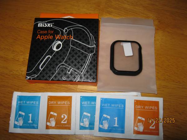 Protective Cover for Apple Series 9, 8 or 7 Watch 1