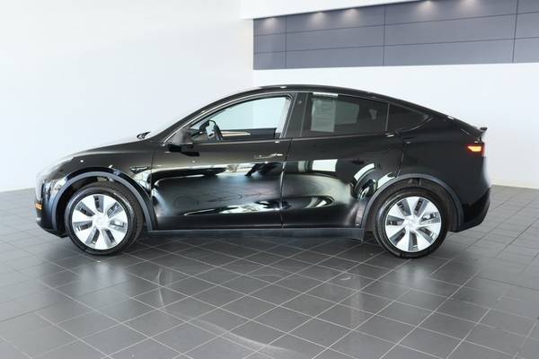 2023 Tesla Model Y AWD SUV eléctrico de tracción en las cuatro ruedas y largo alcance - $451 (pago estimado con OAC†)63438277067265121