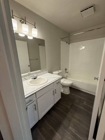 $1,628 / 2br - 890ft2 - 1,2 and 3 bedroom apartments avaialble!!! (melbourne)63823722641281124